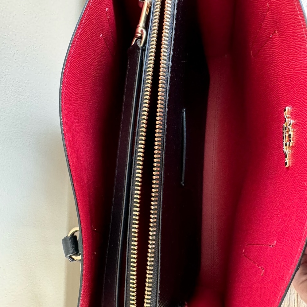 Black Coach bag with Gold tone hardware. - Picture 4 of 8